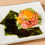 とろたくユッケ