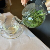 レストラン トヨ トーキョー - フレッシュハーブティーが嬉しい
