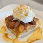 タンタ フェリチッタ - アップルパイ、バニラジェラート