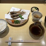 東 - 目光唐揚げ定食