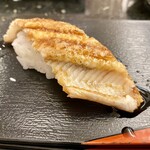 海人 - パサついてて苦手　1本アナゴにすればよかった