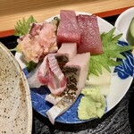 しんのすけ - 金目鯛塩焼き定食(刺身付)の刺身