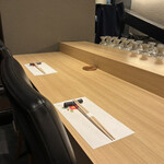 梅田 鮨 よこ田 - 