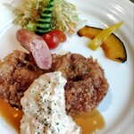 ゲシュマック - あじ豚ロースミルフィーユに南蛮タルタル