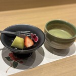 梅田 鮨 よこ田 - 