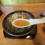 中華料理 王道楼 - 【レバニラタンメン＝スープ】