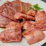 備長炭焼肉大関  - 