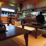 もつ鍋のつどい - お店の雰囲気。