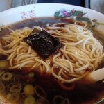 中華そば 八平 - 昆布がいい役割してる