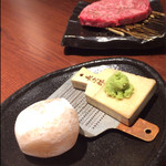 味道苑 - リブ芯には岩塩とワサビも