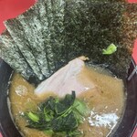 ラーメン 杉田家 本店 - 