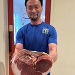 288564730 - 生ハム斬りまくるパルミジャーノ多田