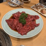 炭焼 金竜山 - 赤身ロース4人前