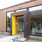 カフェモ・ルタオ - 外　2014/07