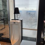 ラ・フェット ひらまつ - 大阪平野の眺望が素晴らしく開放的なWCだ。