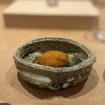 紀尾井町 三谷 - あん肝のコロッケ 世界一クリーミーなコロッケではないかと思うぐらいにクリーミー。2品続けて冬のクリーミー攻撃。