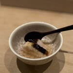 紀尾井町 三谷 - 鰆 塩水締め、皮目だけ炙り