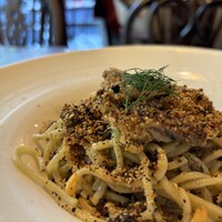 真イワシと香草パン粉 タップナードソース