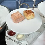 バー＆ラウンジ  トゥエンティエイト - 