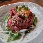 楽韓堂 - レアステーキユッケ風