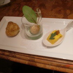 メゾン ポール・ボキューズ - アミューズも今回は大変凝った演出でした