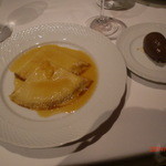 メゾン ポール・ボキューズ - ファイヤーしたクレープ・シュゼット！