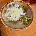 一生 - 店主お手製の柚子胡椒は、かなりの辛さ！