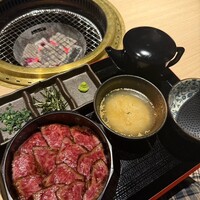 炭火和牛焼肉もうもう亭 広小路店 - 
