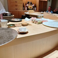 銀座 鮨 魯久 - 