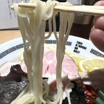 煮干しのビリー - 木嶋製麺所ストレート細麺そのまま食べても旨し♪