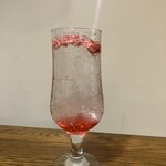 カフェ&バル カルテット - ピンクローズソーダ
