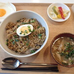 トーコーキッチン - ルーロー飯 副菜二品、豚汁