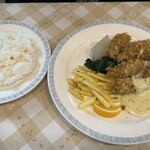 フットレスト - カキフライランチ1,100円