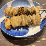 大釜もつ煮 五右衛門 - 焼き鳥皮塩