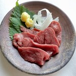 もつ鍋 えびす - 馬刺し　上赤身