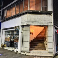 aru - 2階へと続く階段