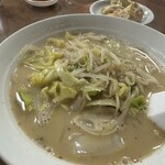 手打拉麺 萬山園 - 