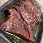 炭火焼肉 肉郎 - 