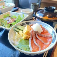 くし路 KITTE丸の内店 - 