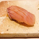 鮨 いつつ - 鰤