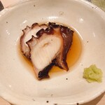 鮨 いつつ - 蛸の桜煮