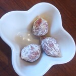 PARAGONIAN - サービスでいただいたサラミ