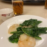 華正樓 鎌倉店 - エビと青菜の炒め物