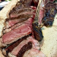 THE UPPER - 炭火焼きTボーンステーキ