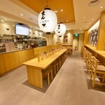 だし茶漬け+肉うどん えん - 内観(入口から)