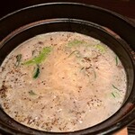 地鶏とこだわりたまごyama - 鍋に〆ラーメン