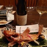 都わすれ - お祝いにワインを入れました！