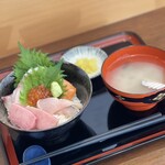 魚屋と海鮮丼 熟鮮-Zen- 禅 - 