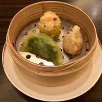 中国料理 彩龍 - ③蒸し点心三種盛り合わせ