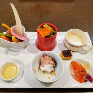 レストラン&ダイニング フォンターナ_1